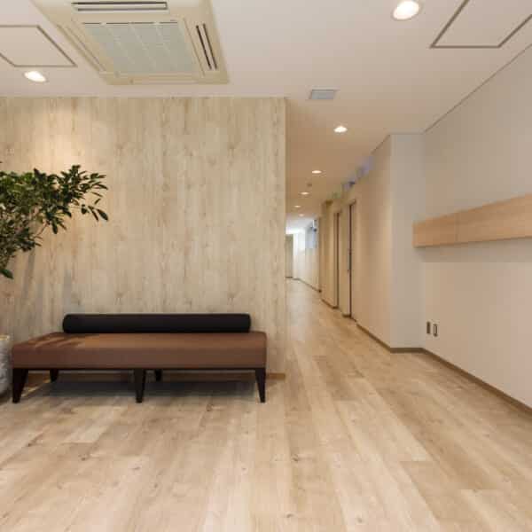 待合・廊下
